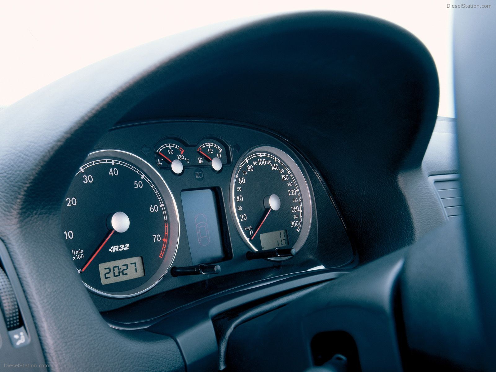 Volkswagen Golf IV R32